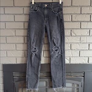 GAP Denim - Black CHEEKY STRAIGHT HIGH RISE - Size women’s 26 / 2 Reg